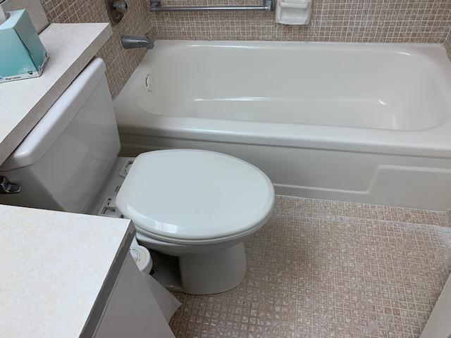 1068 Cornwall East Boca Raton, FL 33434 - Photo 11 of 20 IMG_7116