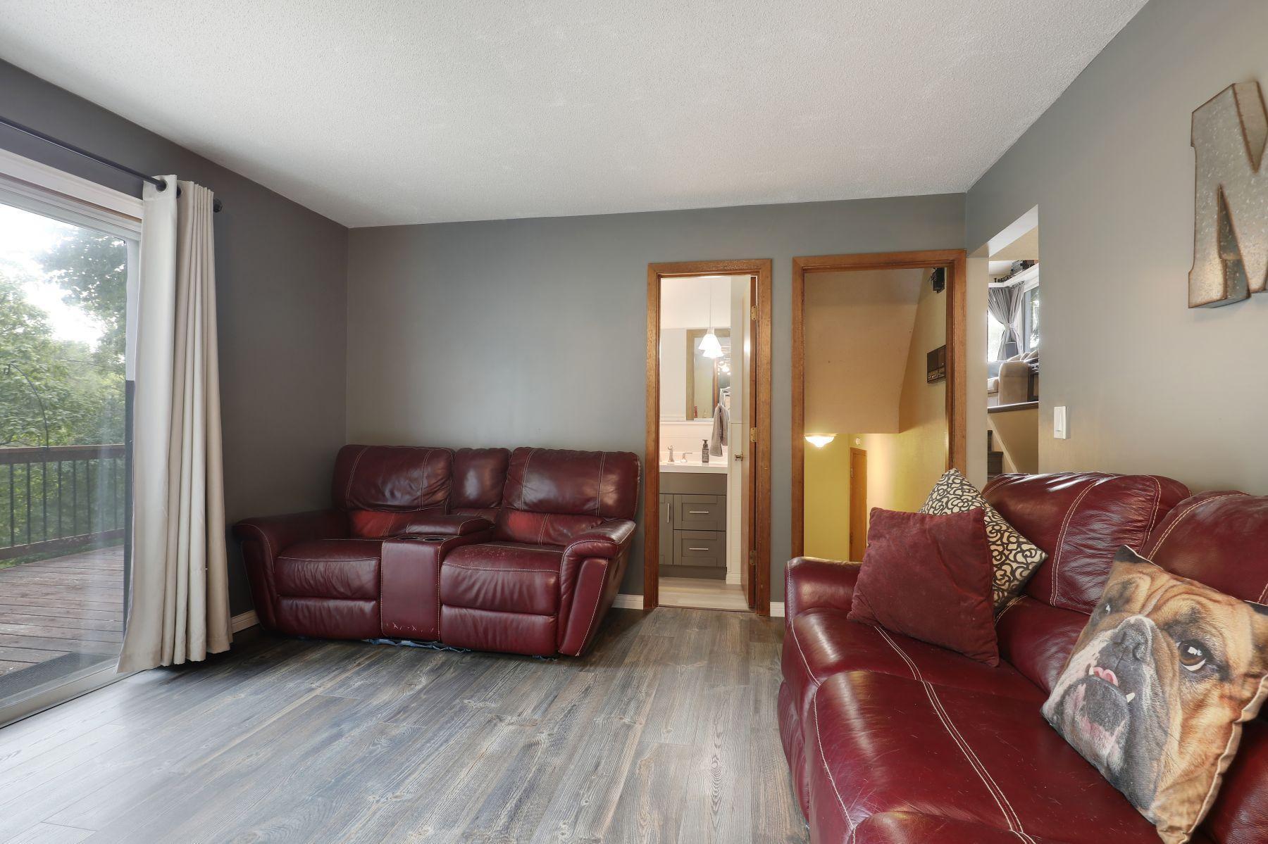 10629 Johnson Road Bloomington, MN 55437 - Photo 12 of 28 Gallery Image 12