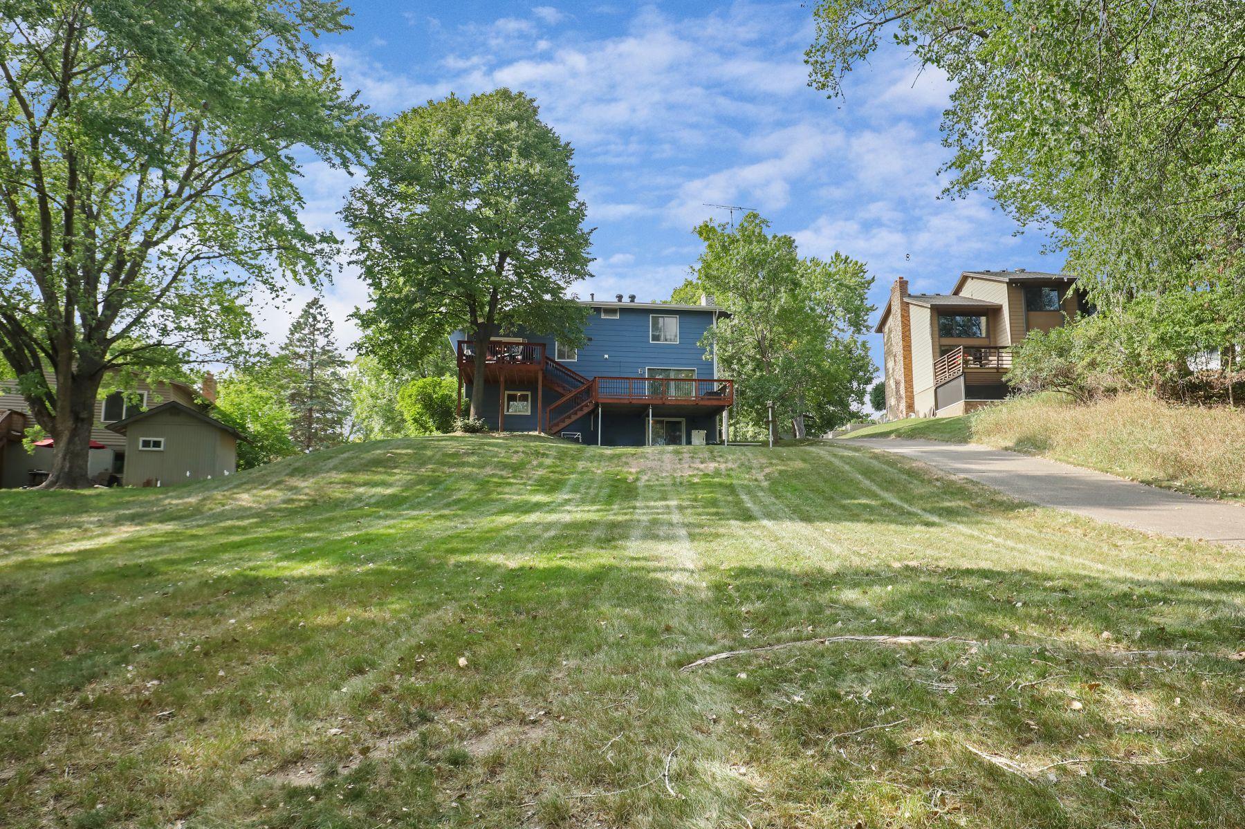 10629 Johnson Road Bloomington, MN 55437 - Photo 27 of 28 Gallery Image 27