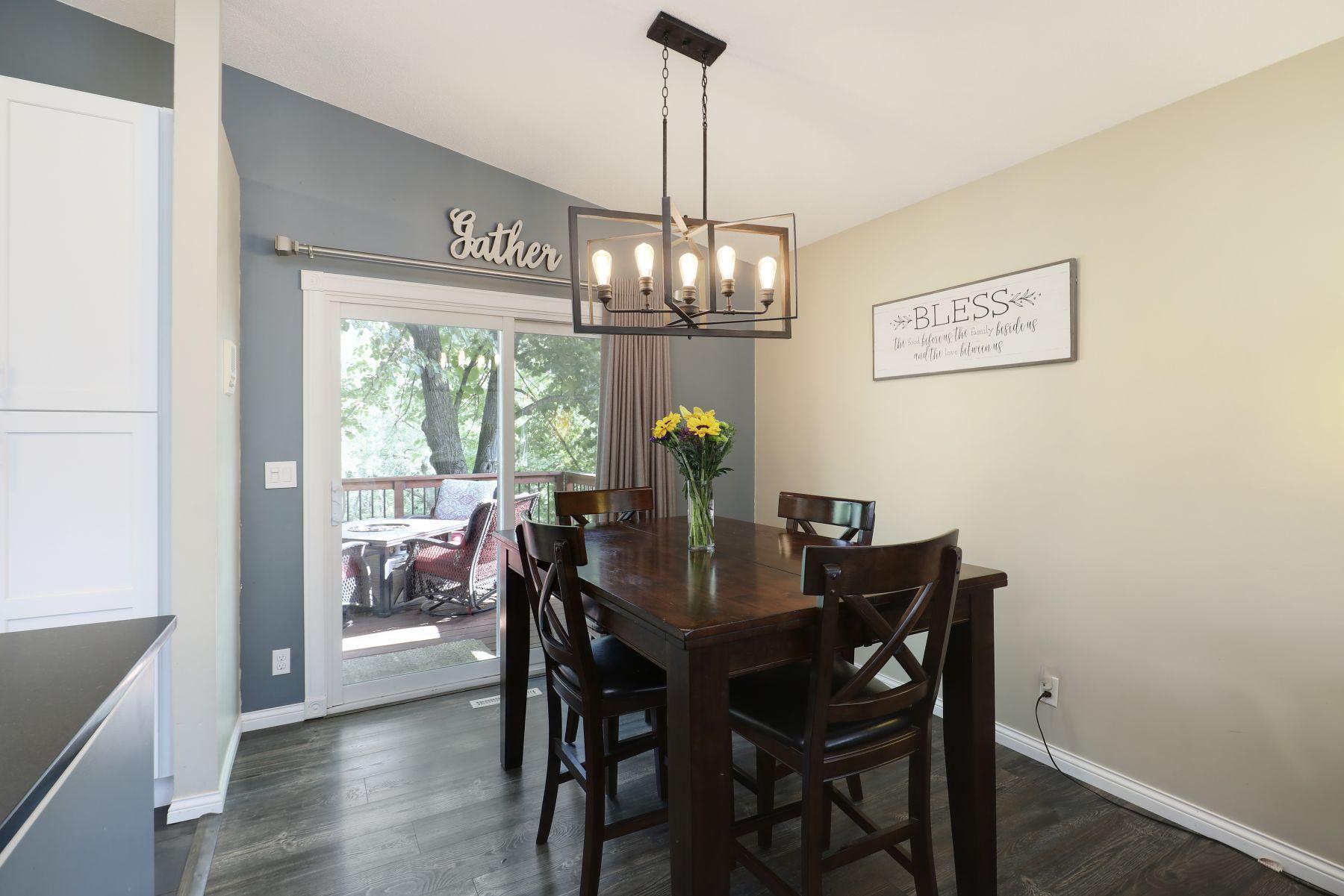 10629 Johnson Road Bloomington, MN 55437 - Photo 7 of 28 Gallery Image 7