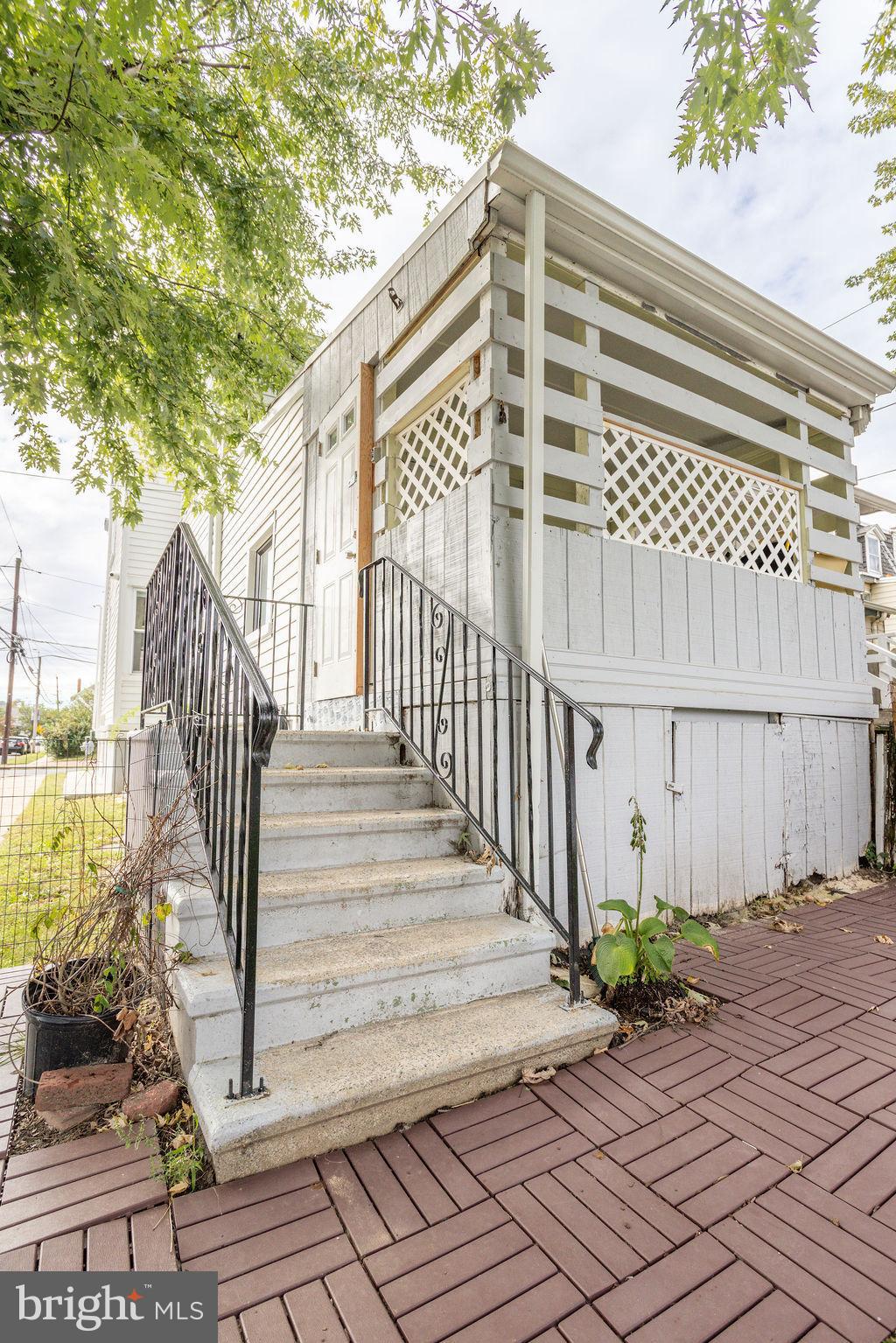 475 Locust Avenue Burlington, NJ 08016 - Photo 32 of 41