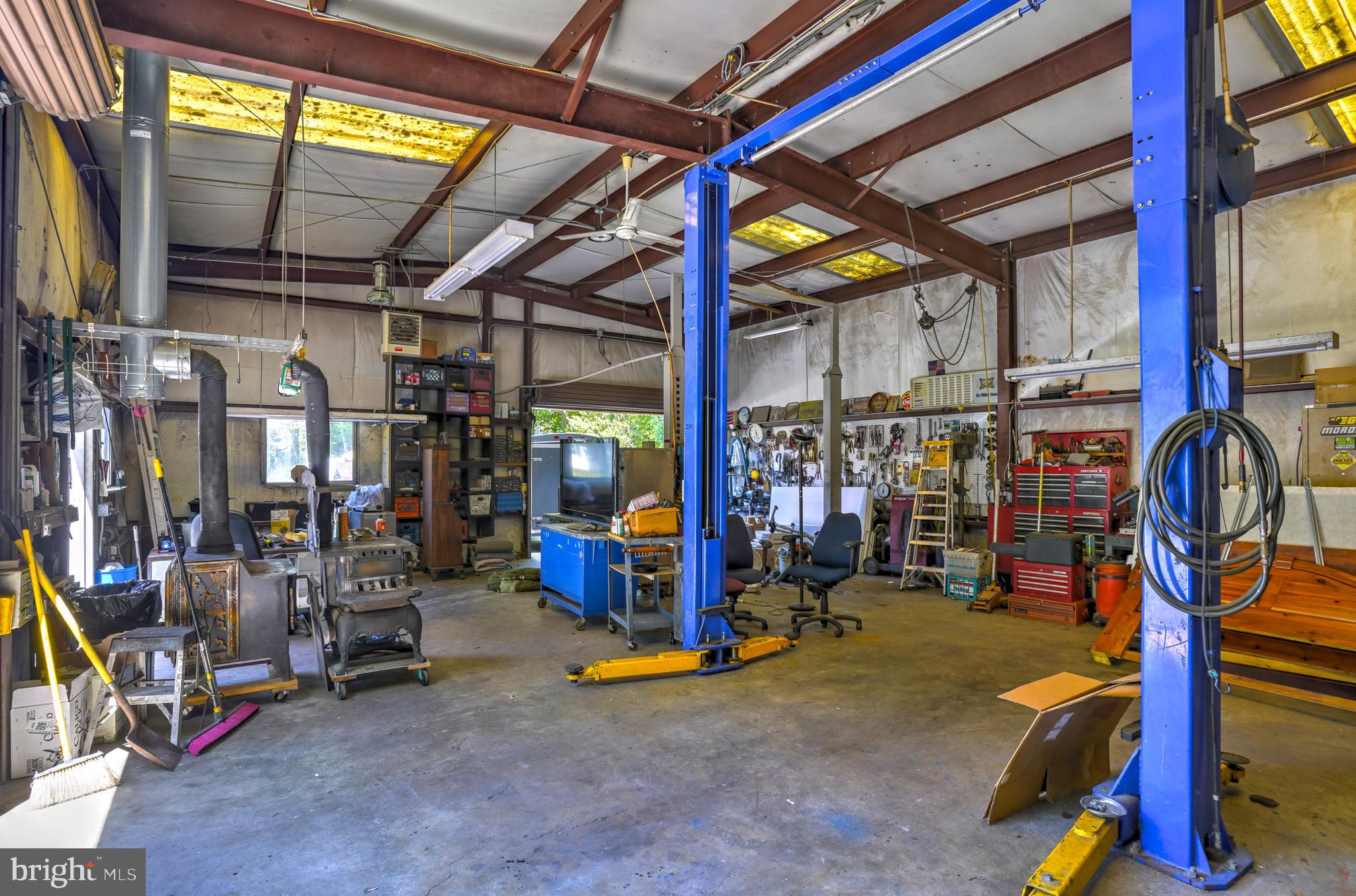 5123 Chalk Point Road West River, MD 20778 - Photo 6 of 42 Car lifts