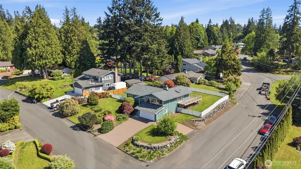 $1,075,000 | 3016 51st Place Southwest, Everett, WA 98203