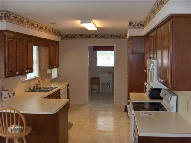 321 Forest Drive Georgetown, SC 29440 - Photo 4 of 7 Gallery Image 4