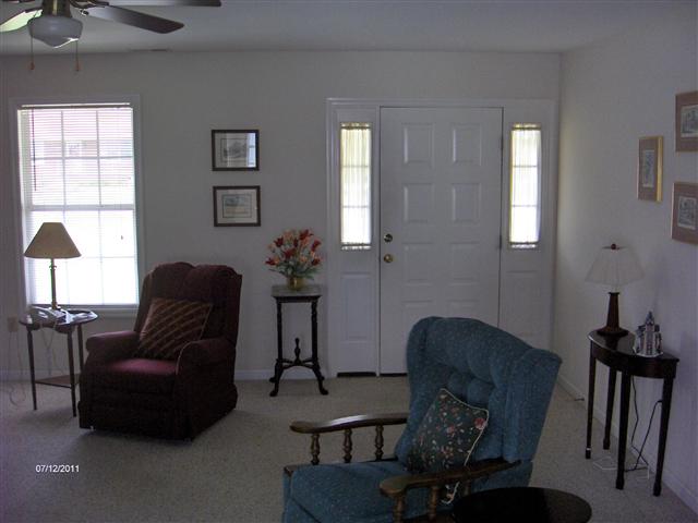 321 Forest Drive Georgetown, SC 29440 - Photo 6 of 7 Gallery Image 6
