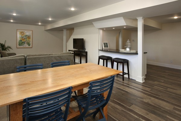 41 Wilson Road Bedford, MA 01730 - Photo 9 of 13 Gallery Image 9