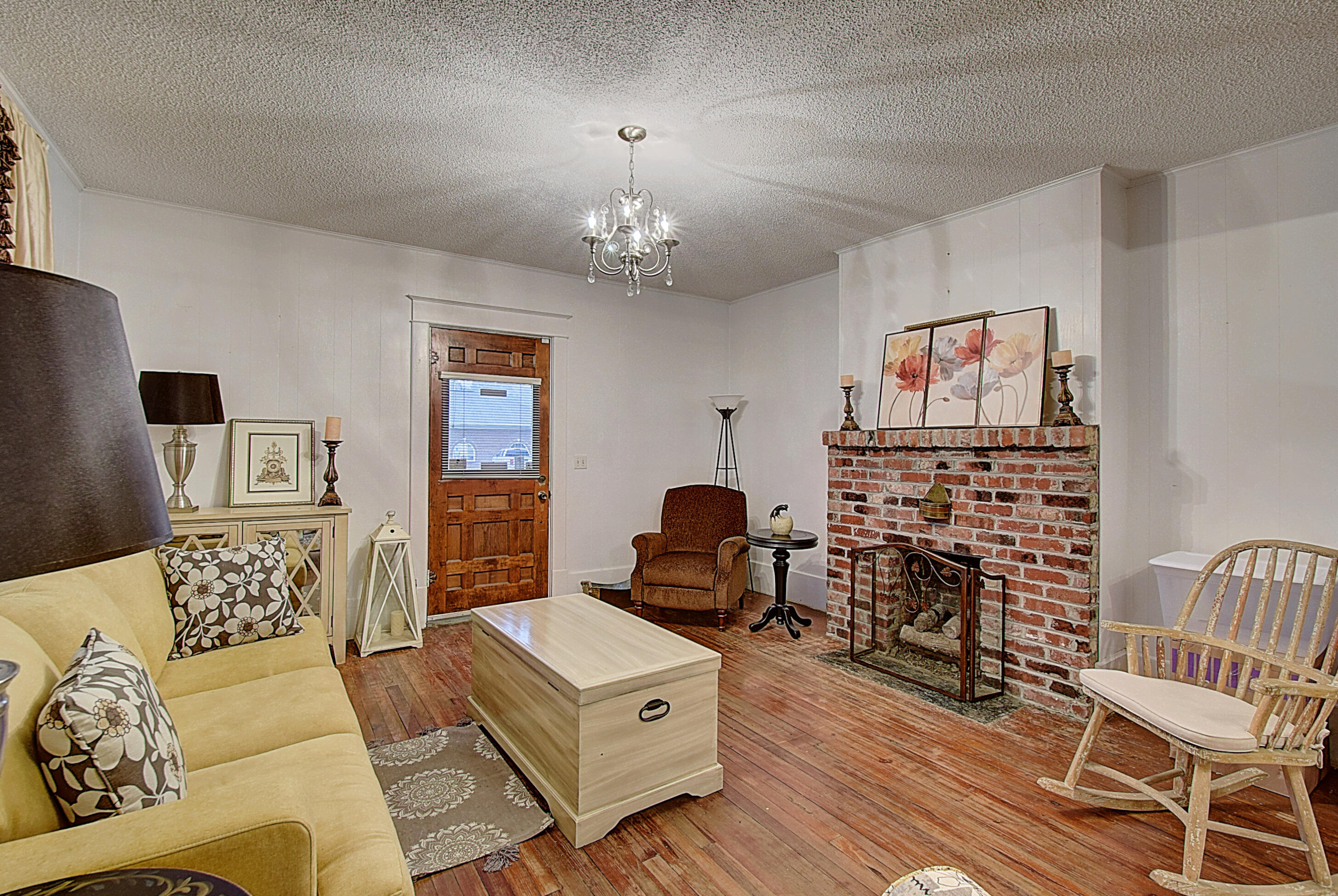 206 2nd Street Erwin, TN 37650 - Photo 11 of 48 DSC_0028And8more