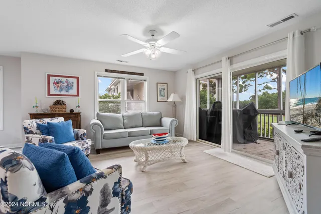 $2,100 | 3350 Club Villas Drive, Unit 203, Southport, NC 28461