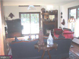 768 Beatty View Road Springfield, PA 19064 - Photo 2 of 6