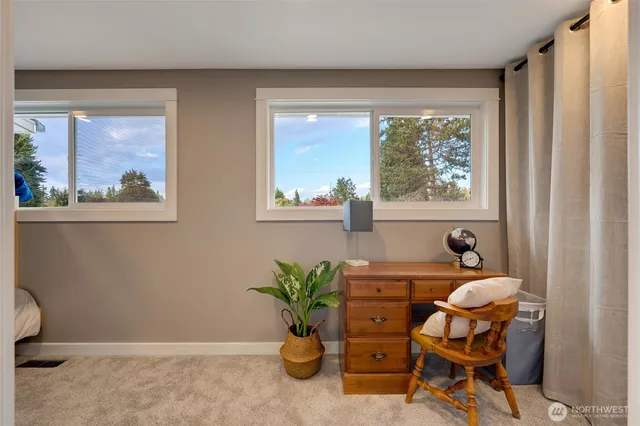 $1,040,000 | 8804 209th Place Southwest, Edmonds, WA 98026