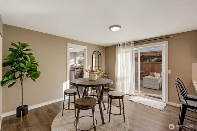 $1,040,000 | 8804 209th Place Southwest, Edmonds, WA 98026