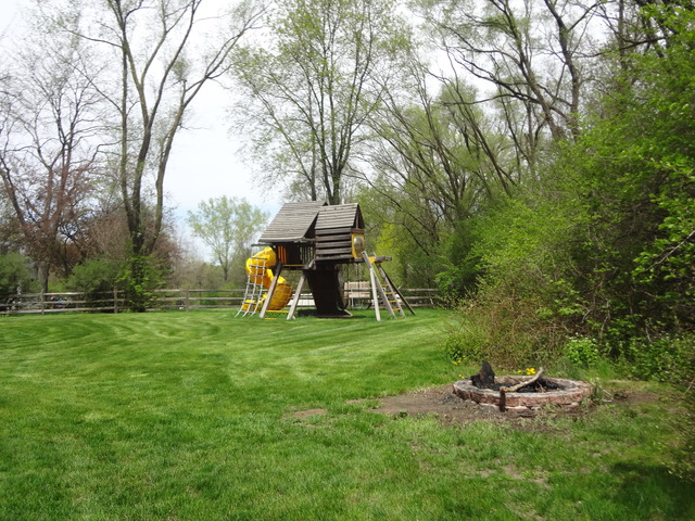 5N565 Billy Burns Road Wayne, IL 60184 - Photo 24 of 25 a garden view