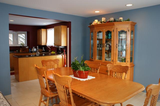 5N565 Billy Burns Road Wayne, IL 60184 - Photo 4 of 25 a view of a dining room with furniture and chandelier