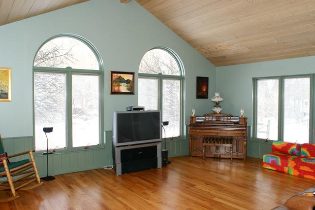 5N565 Billy Burns Road Wayne, IL 60184 - Photo 9 of 25 a living room with furniture a fireplace and a flat screen tv