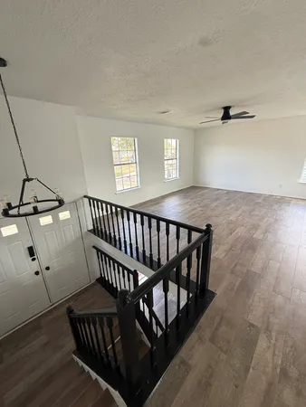 $289,000 | 402 Tresvant Drive, Houston, TX 77598