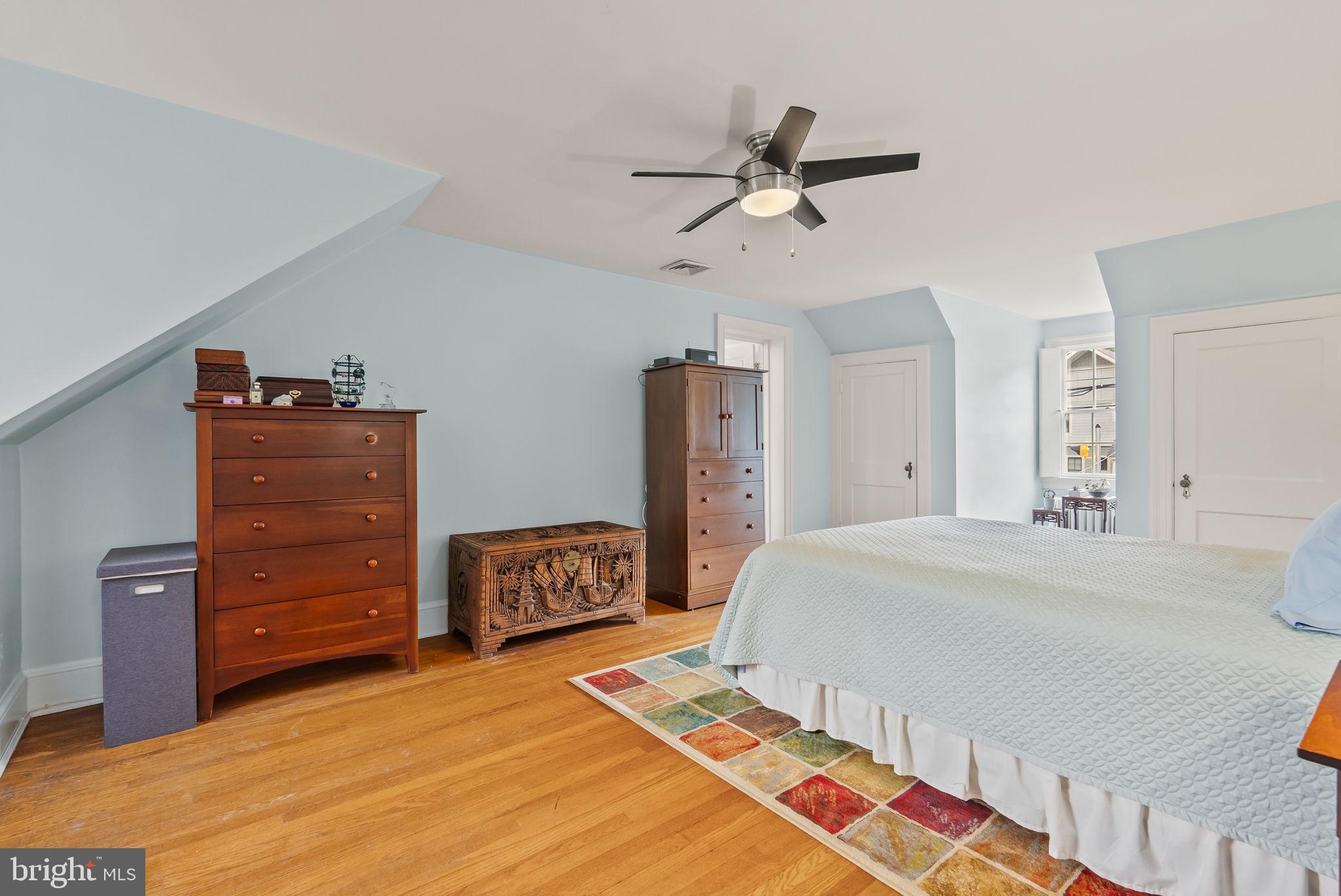 1703 Russell Road Alexandria, VA 22301 - Photo 24 of 42 a bedroom with a bed and a dresser