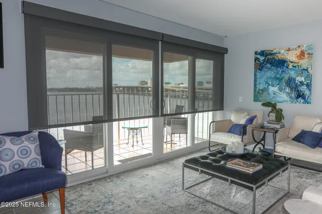 $385,000 | 1550 Le Baron Avenue, Unit 1550, Jacksonville, FL 32207