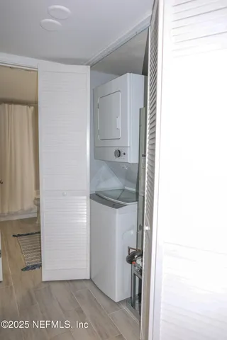 $385,000 | 1550 Le Baron Avenue, Unit 1550, Jacksonville, FL 32207