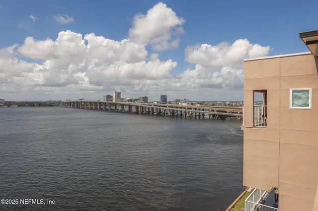 $385,000 | 1550 Le Baron Avenue, Unit 1550, Jacksonville, FL 32207