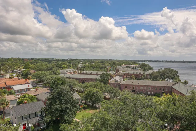 $385,000 | 1550 Le Baron Avenue, Unit 1550, Jacksonville, FL 32207