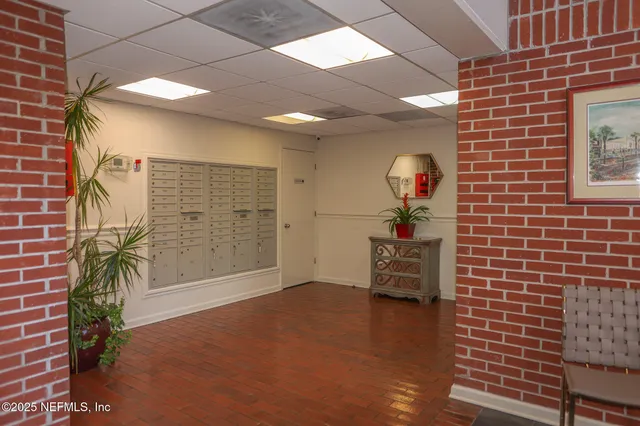 $385,000 | 1550 Le Baron Avenue, Unit 1550, Jacksonville, FL 32207