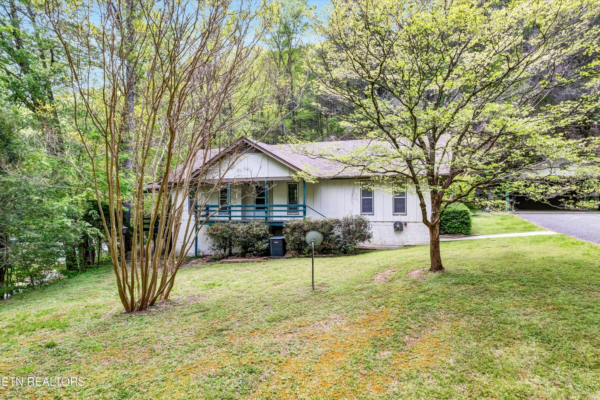 3178 North Clear Fork Road Sevierville, TN 37862 - Photo 1 of 47