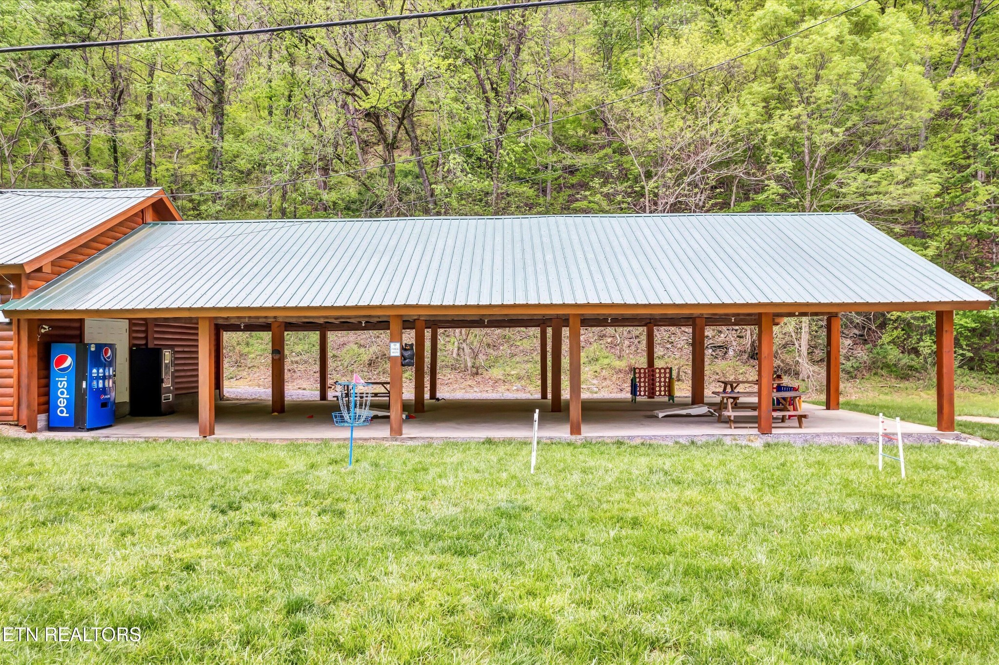 3178 North Clear Fork Road Sevierville, TN 37862 - Photo 36 of 47