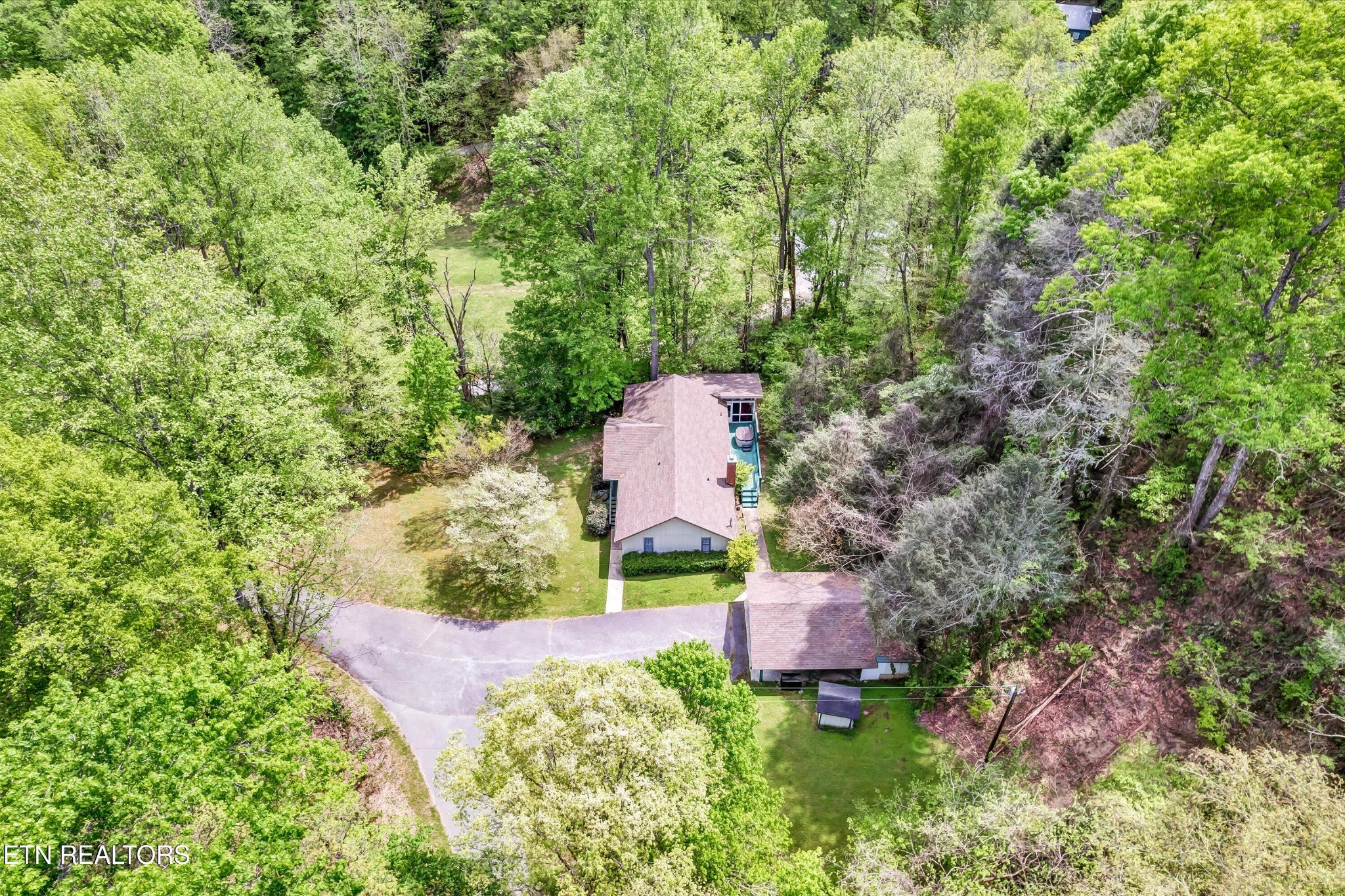 3178 North Clear Fork Road Sevierville, TN 37862 - Photo 39 of 47