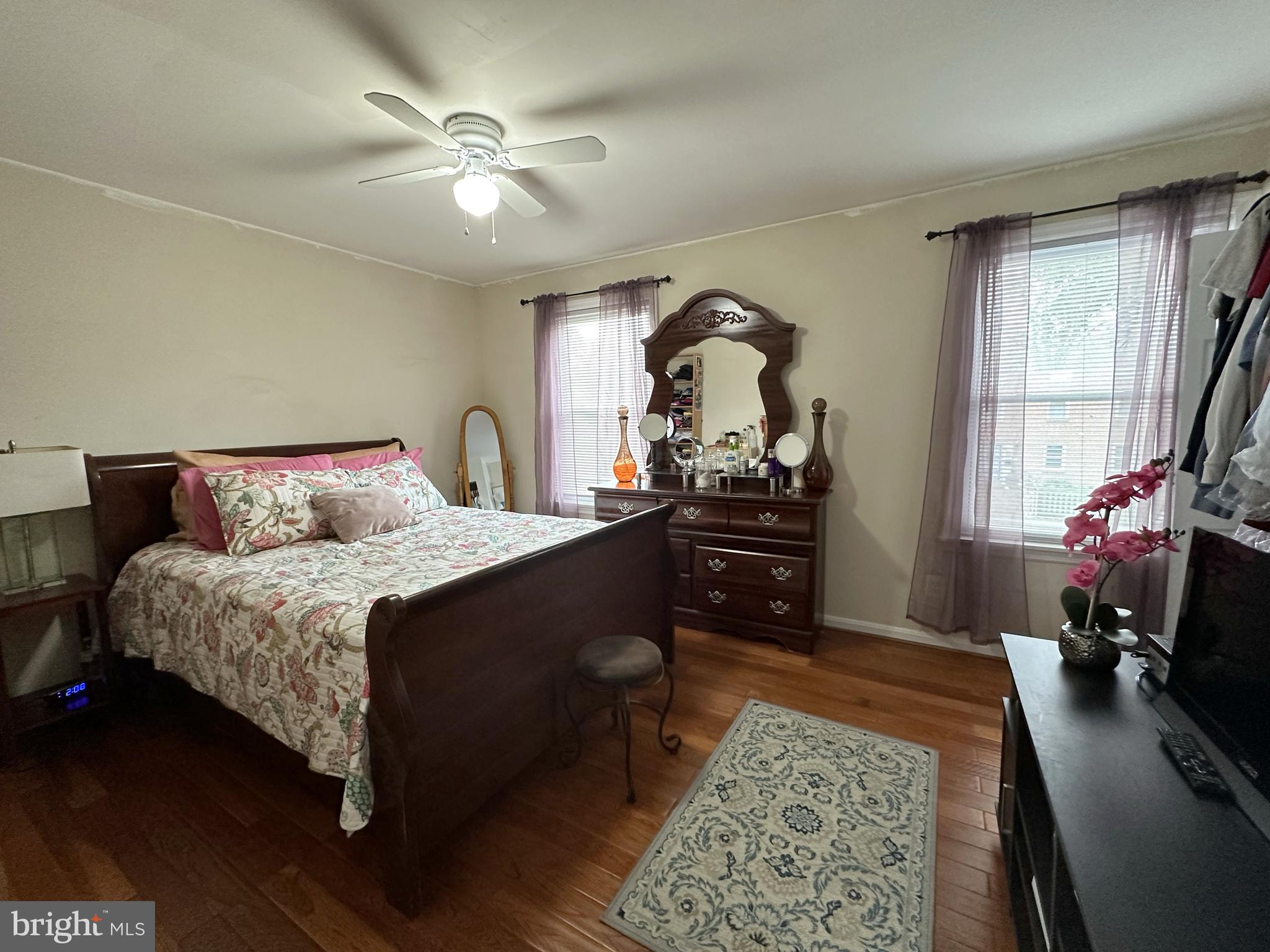 9376 Taney Road Manassas, VA 20110 - Photo 13 of 25 9376 Taney Road Primary Bedroom