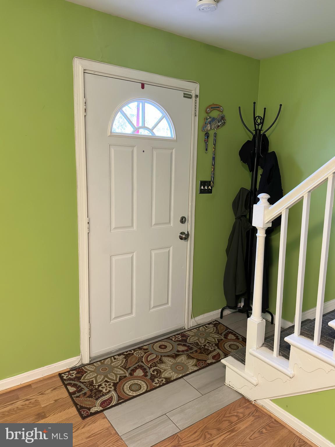 9376 Taney Road Manassas, VA 20110 - Photo 2 of 25 9376 Taney Road Entry