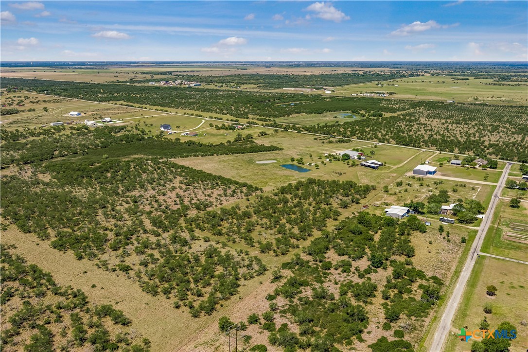 A Old Hwy Road Inez, TX 77968 - Photo 5 of 8
