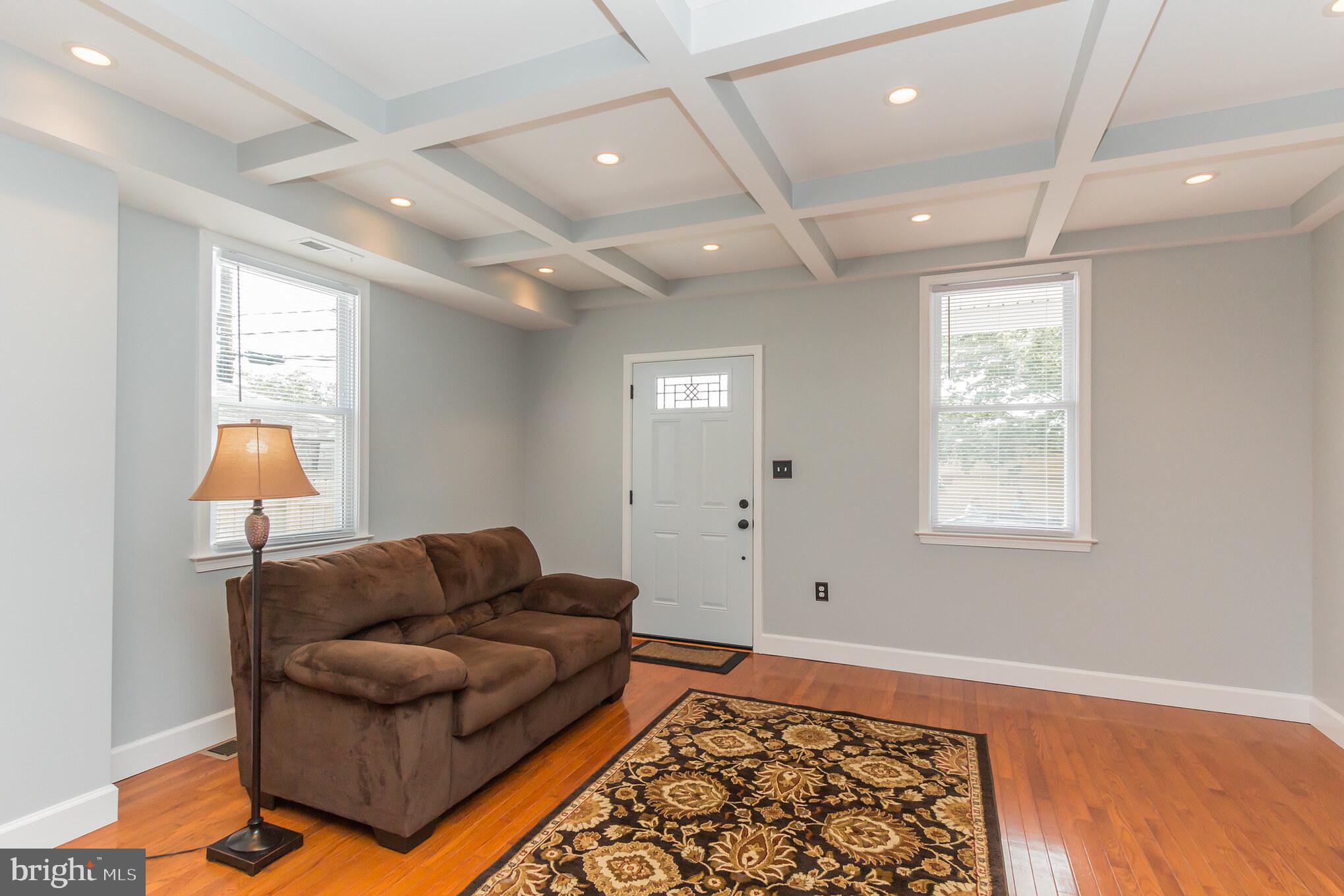 4011 Evans Chapel Road Baltimore, MD 21211 - Photo 4 of 30