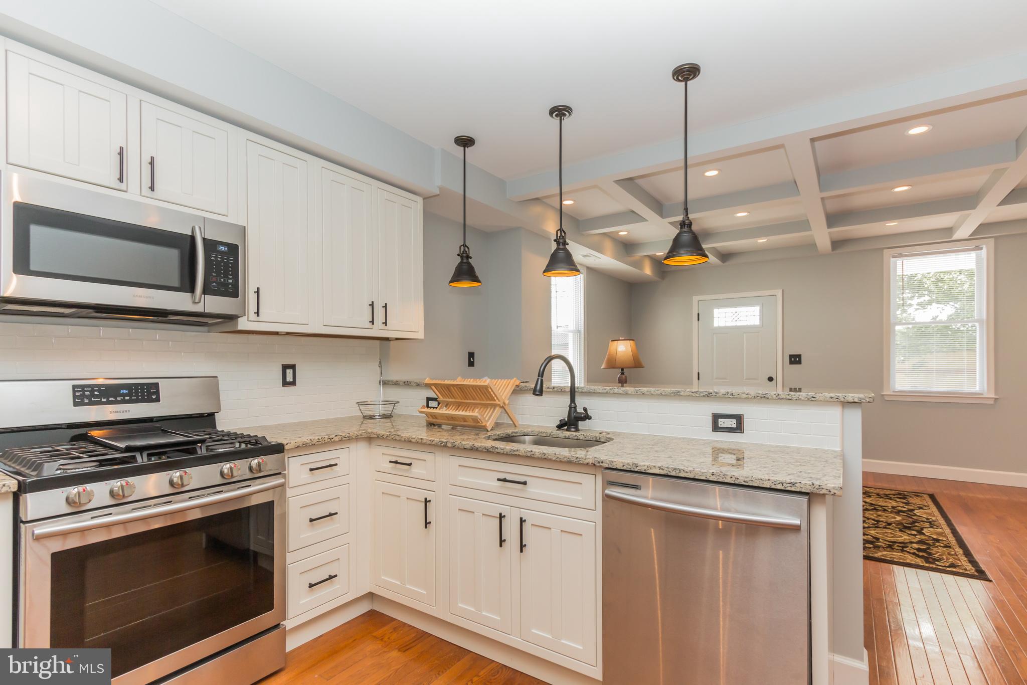 4011 Evans Chapel Road Baltimore, MD 21211 - Photo 7 of 30