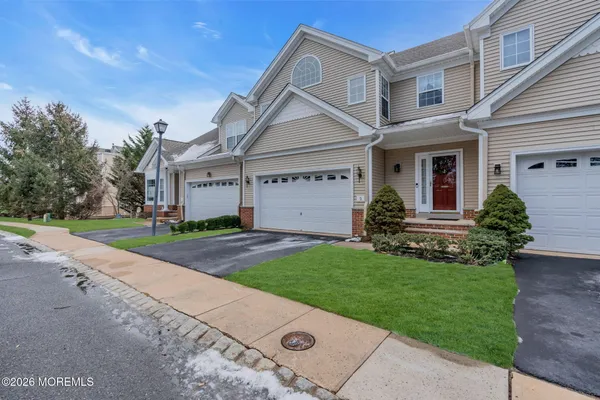 $719,900 | 3 Carrington Drive, Eatontown, NJ 07724