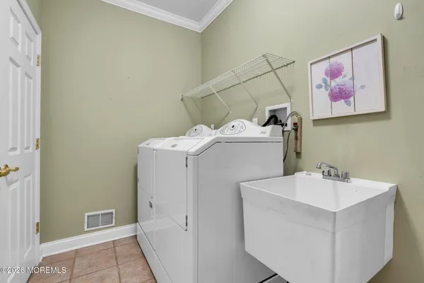 $719,900 | 3 Carrington Drive, Eatontown, NJ 07724