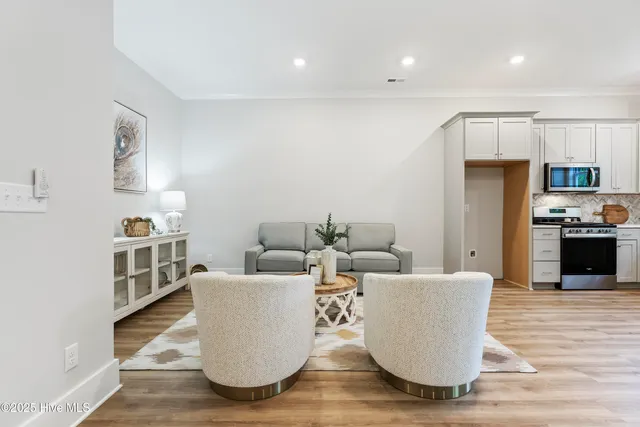 $425,000 | 1005 Tidal Lane, Unit 9B, Wilmington, NC 28401