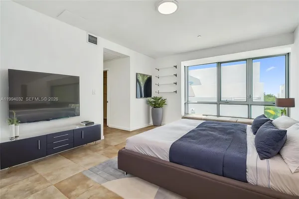 $1,150,000 | 163 North Shore Drive, Unit 1636, Miami Beach, FL 33141