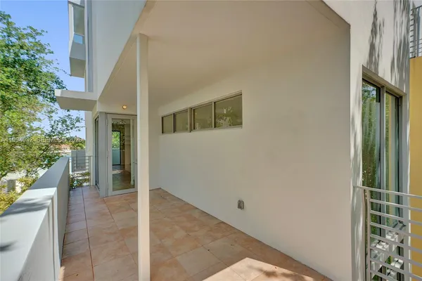 $1,150,000 | 163 North Shore Drive, Unit 1636, Miami Beach, FL 33141