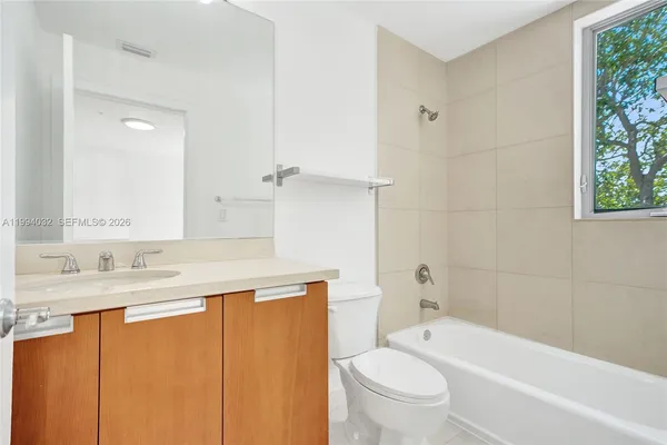 $1,150,000 | 163 North Shore Drive, Unit 1636, Miami Beach, FL 33141