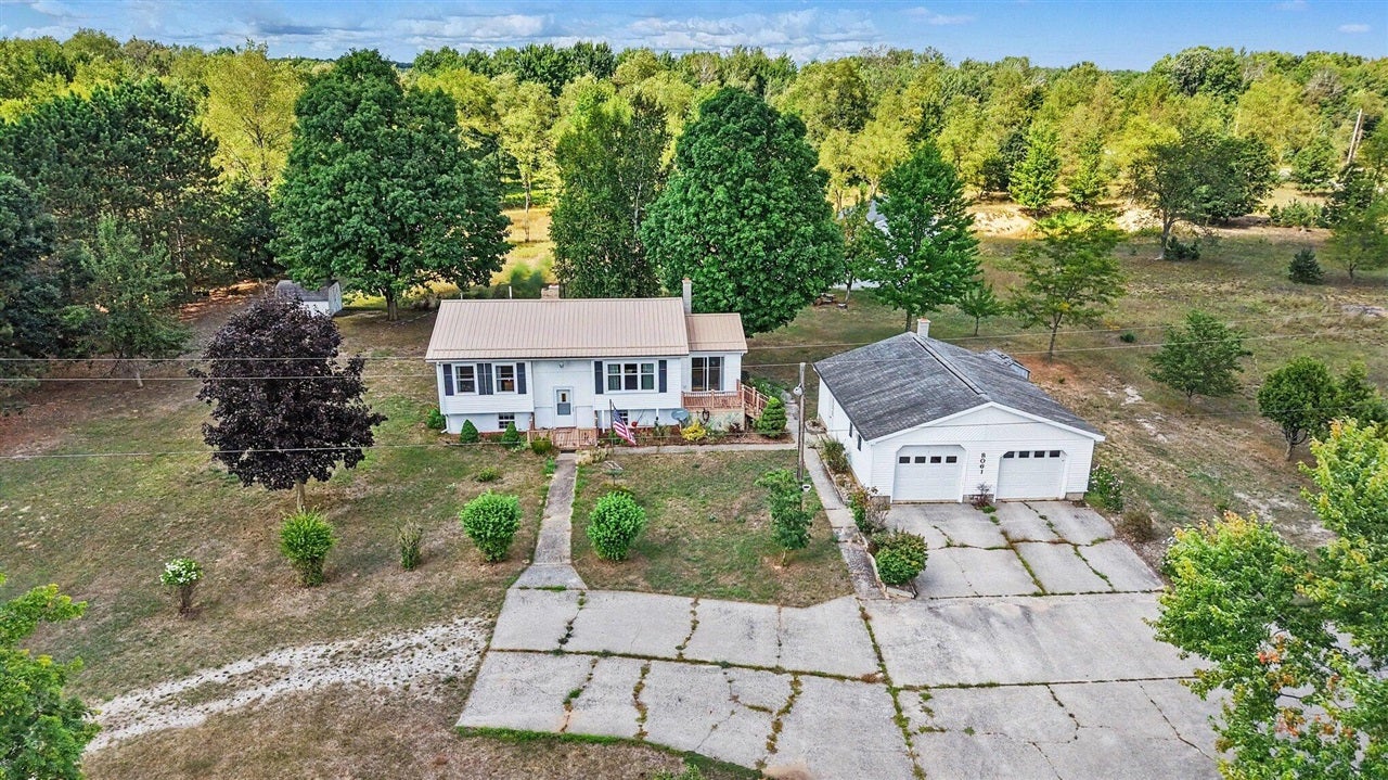 8061 Madison Road Hesperia, MI 49421 - Photo 1 of 30 Gallery Image 1