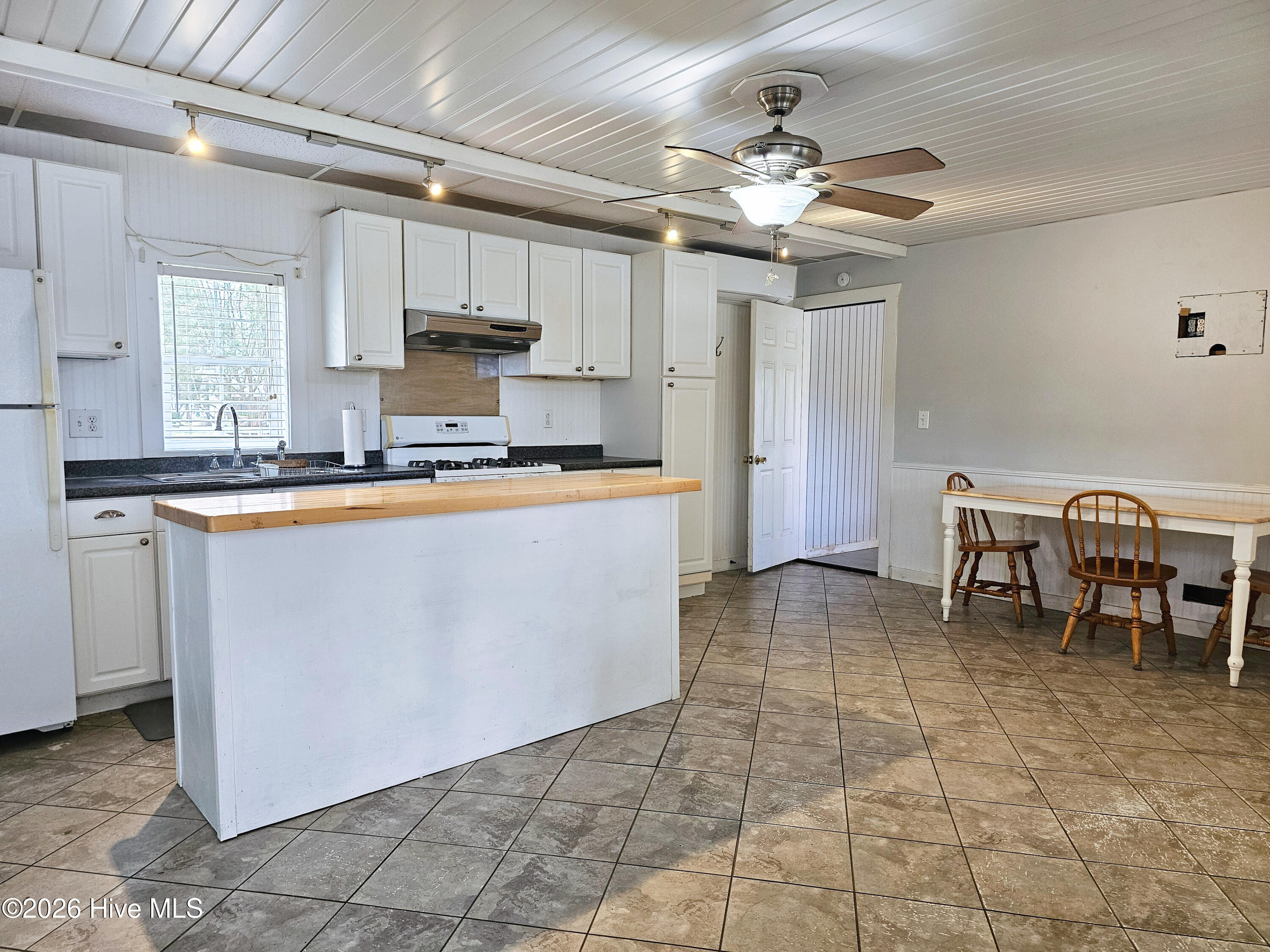 42 Low Tide Road Bath, NC 27808 - Photo 32 of 47 20260325_110301 (1)