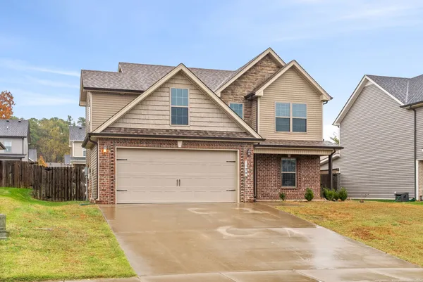 $1,800 | 1128 Gentry Drive, Clarksville, TN 37043