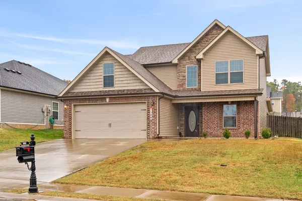 $1,800 | 1128 Gentry Drive, Clarksville, TN 37043