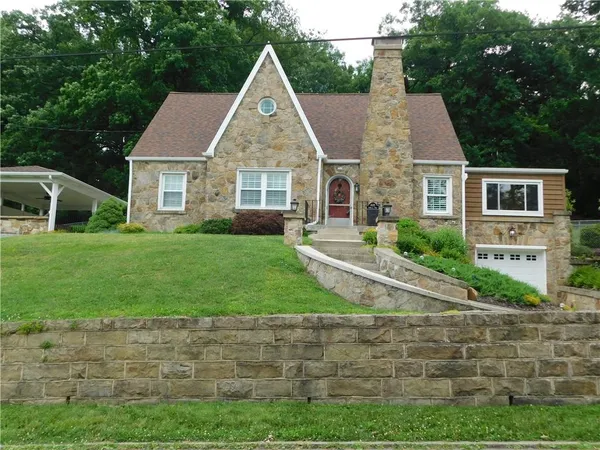 $459,000 | 1025 Isabella Road, Connellsville, PA 15425