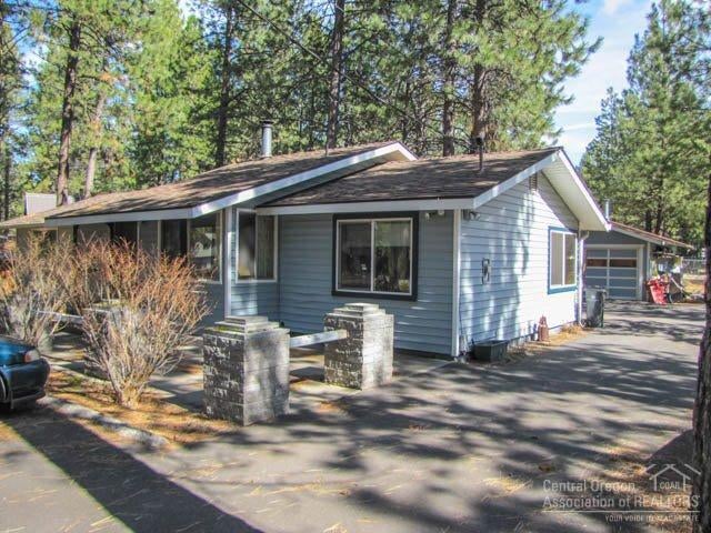 59956 Navajo Road Bend, OR 97702 - Photo 12 of 15 Gallery Image 12
