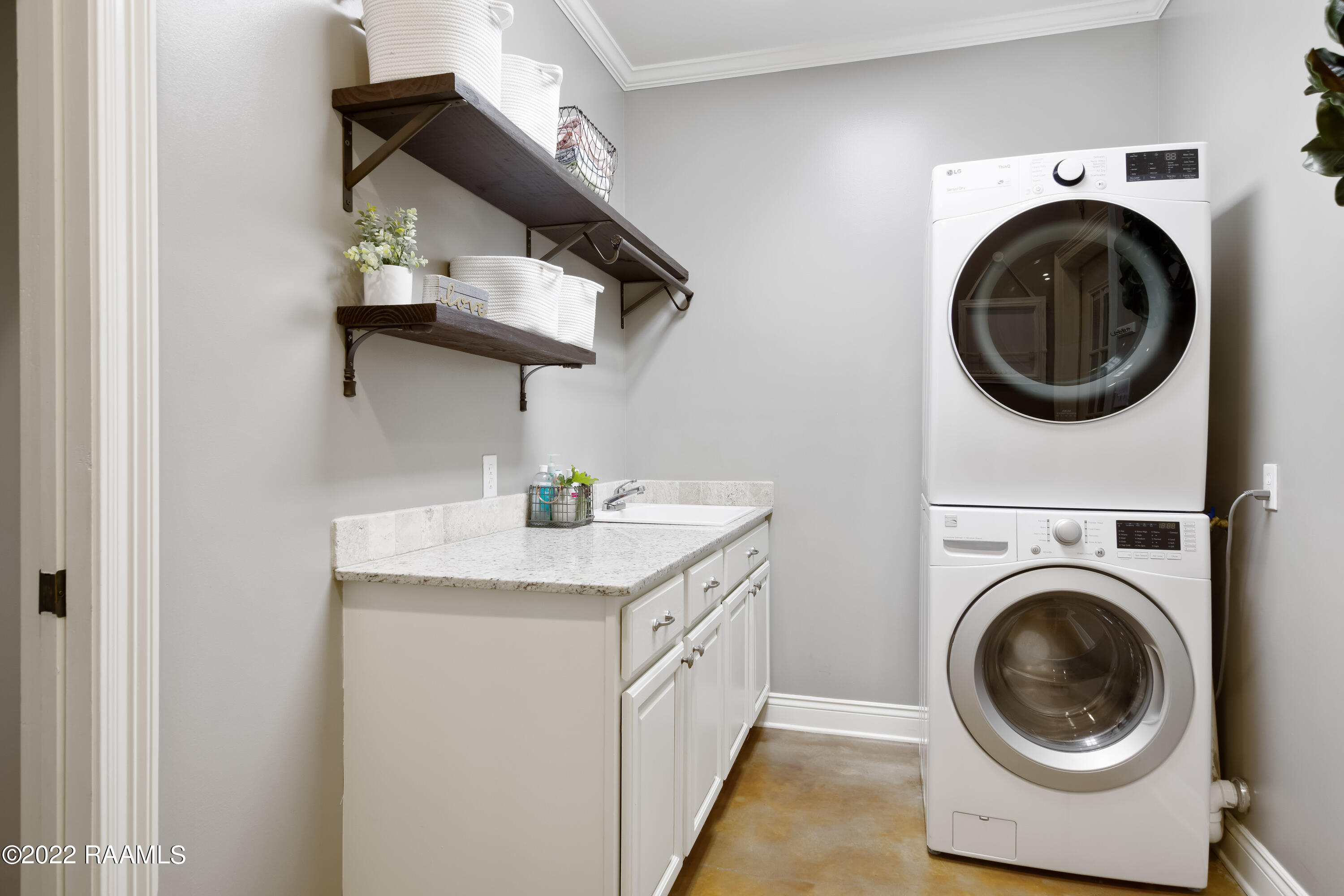 1757 Duchamp Road Broussard, LA 70518 - Photo 29 of 50 Laundry