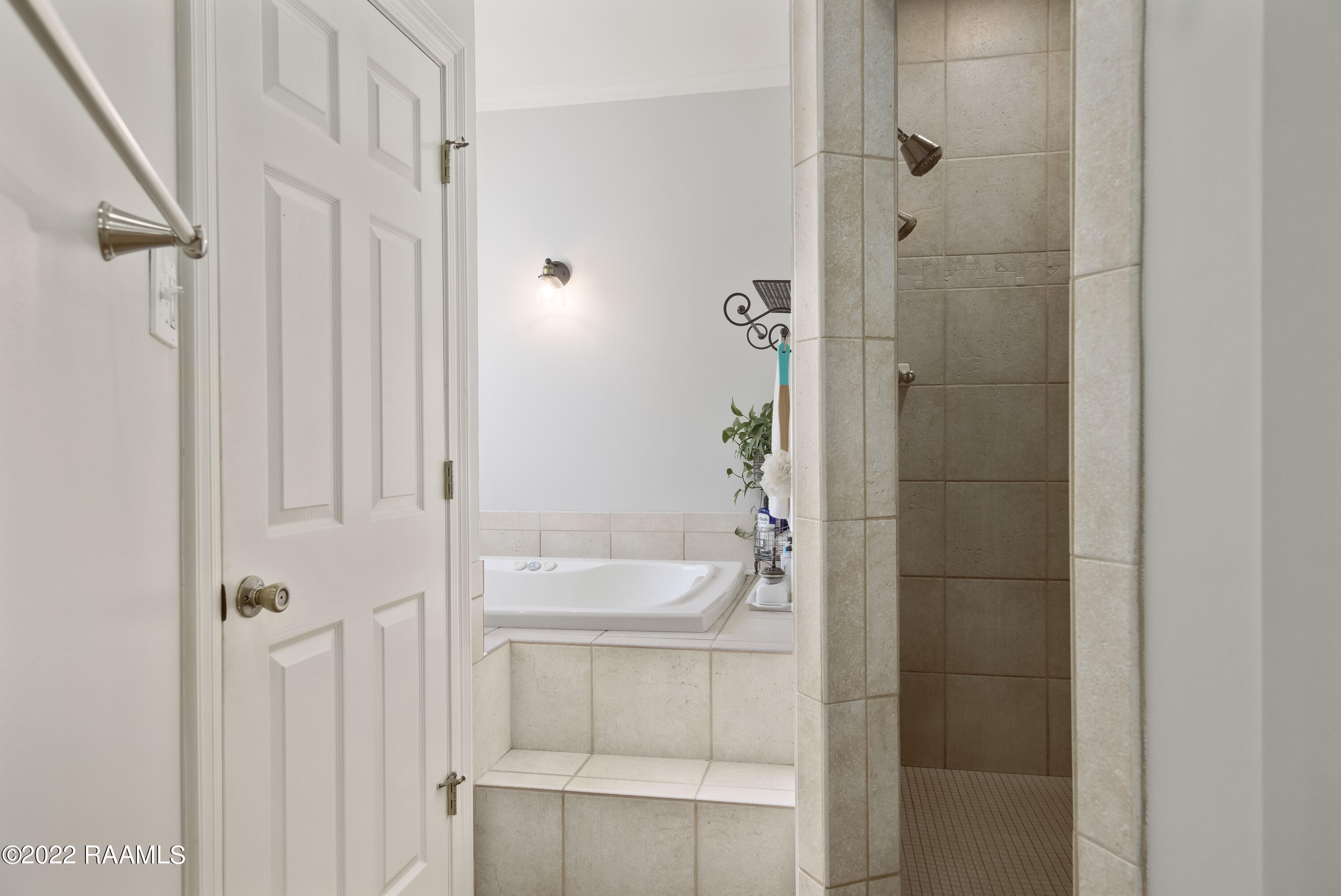 1757 Duchamp Road Broussard, LA 70518 - Photo 35 of 50 Master Bath