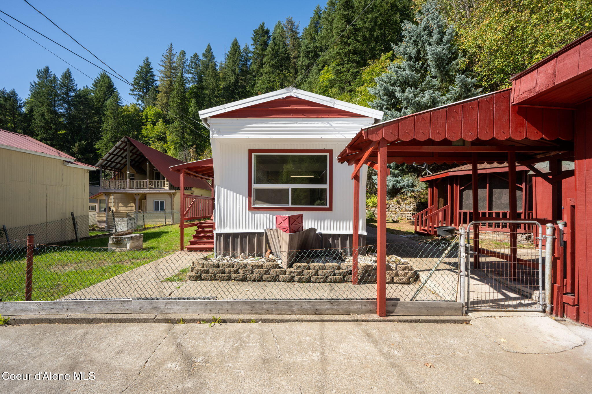 153 Burke Road Wallace, ID 83873 - Photo 5 of 37 front view