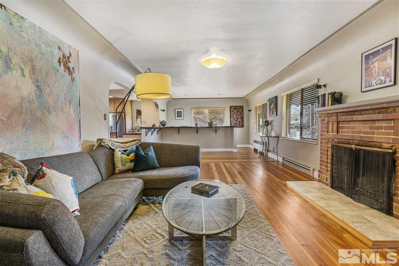 190 Circle Drive Reno, NV 89509 - Photo 16 of 30 Photo 17