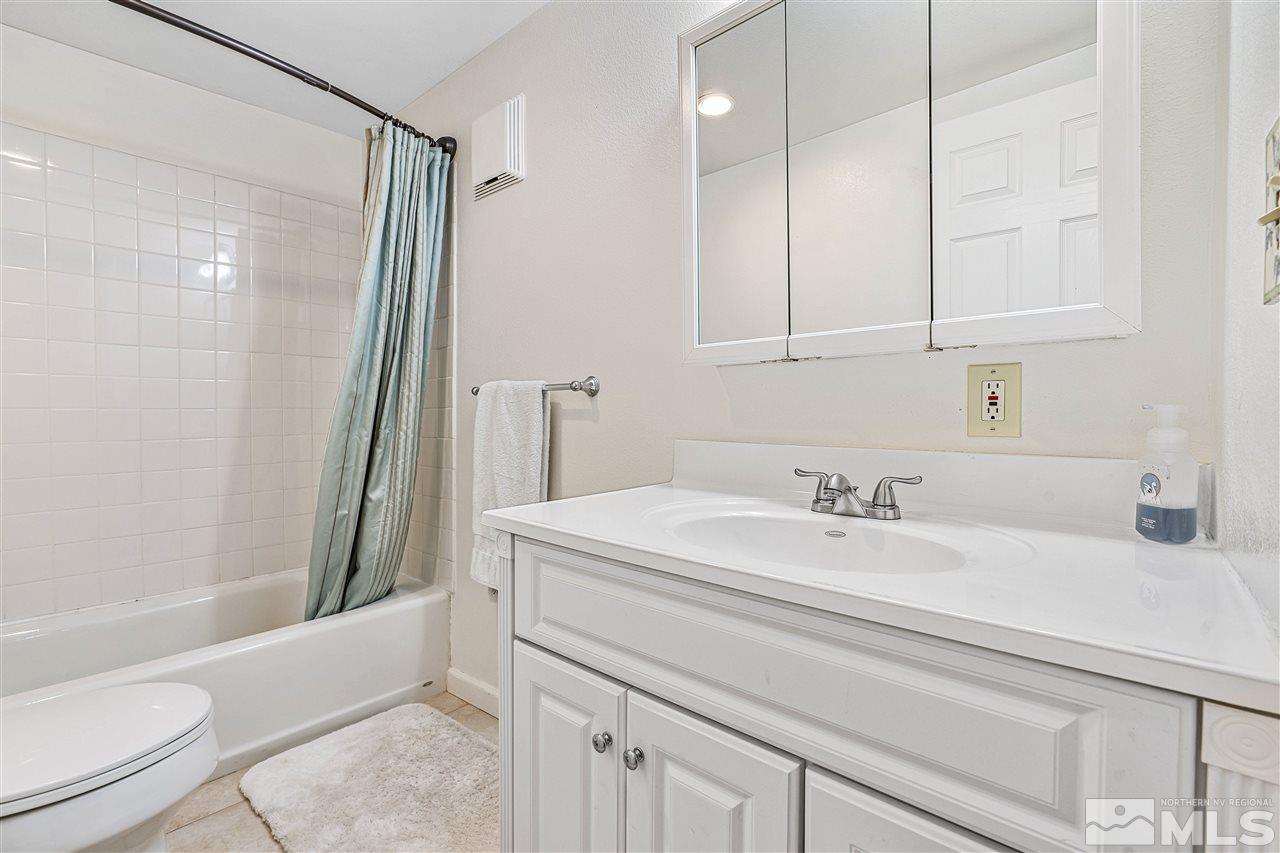 190 Circle Drive Reno, NV 89509 - Photo 23 of 30 Photo 24